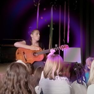 Ipuin kontalaria: om...ene!