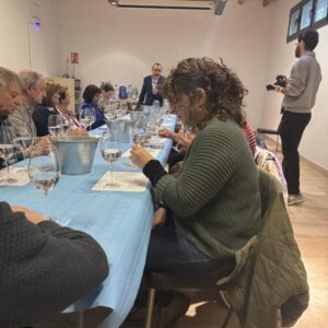 El agua no es solo agua.Cata de aguas minerales